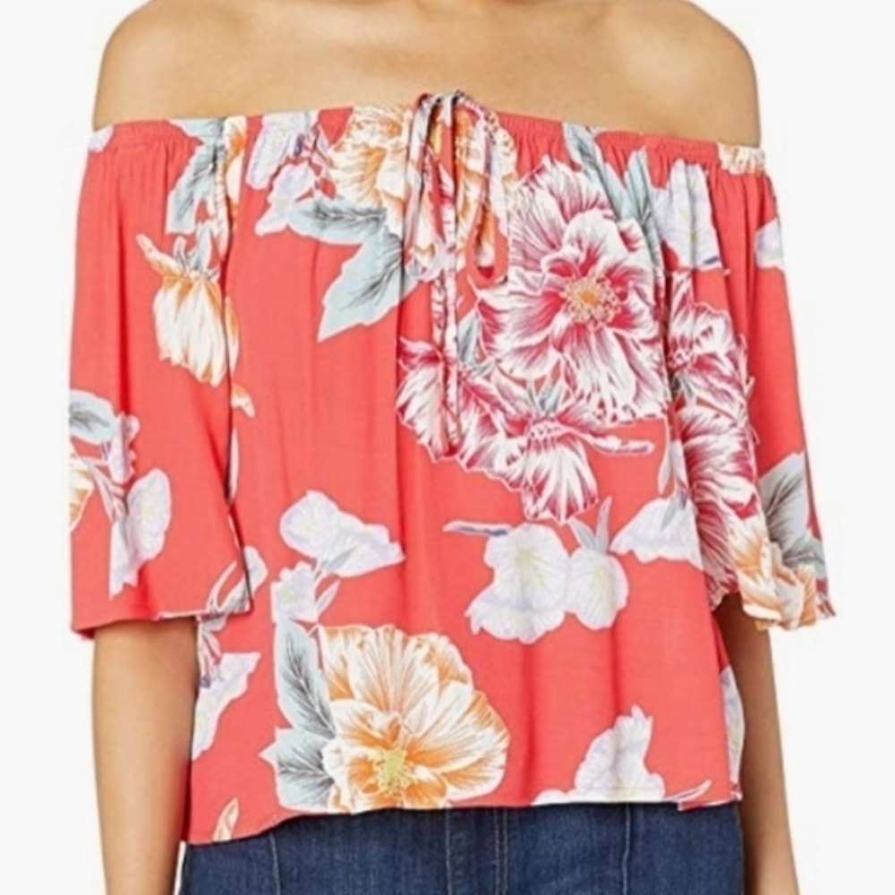 Cupcakes and Cashmere Crowley Off Shoulder Top